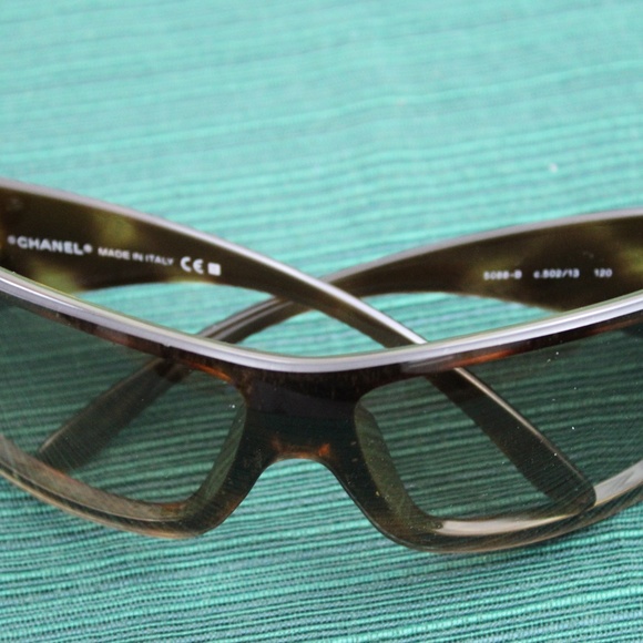 Chanel Sunglasses - Picture 6 of 8